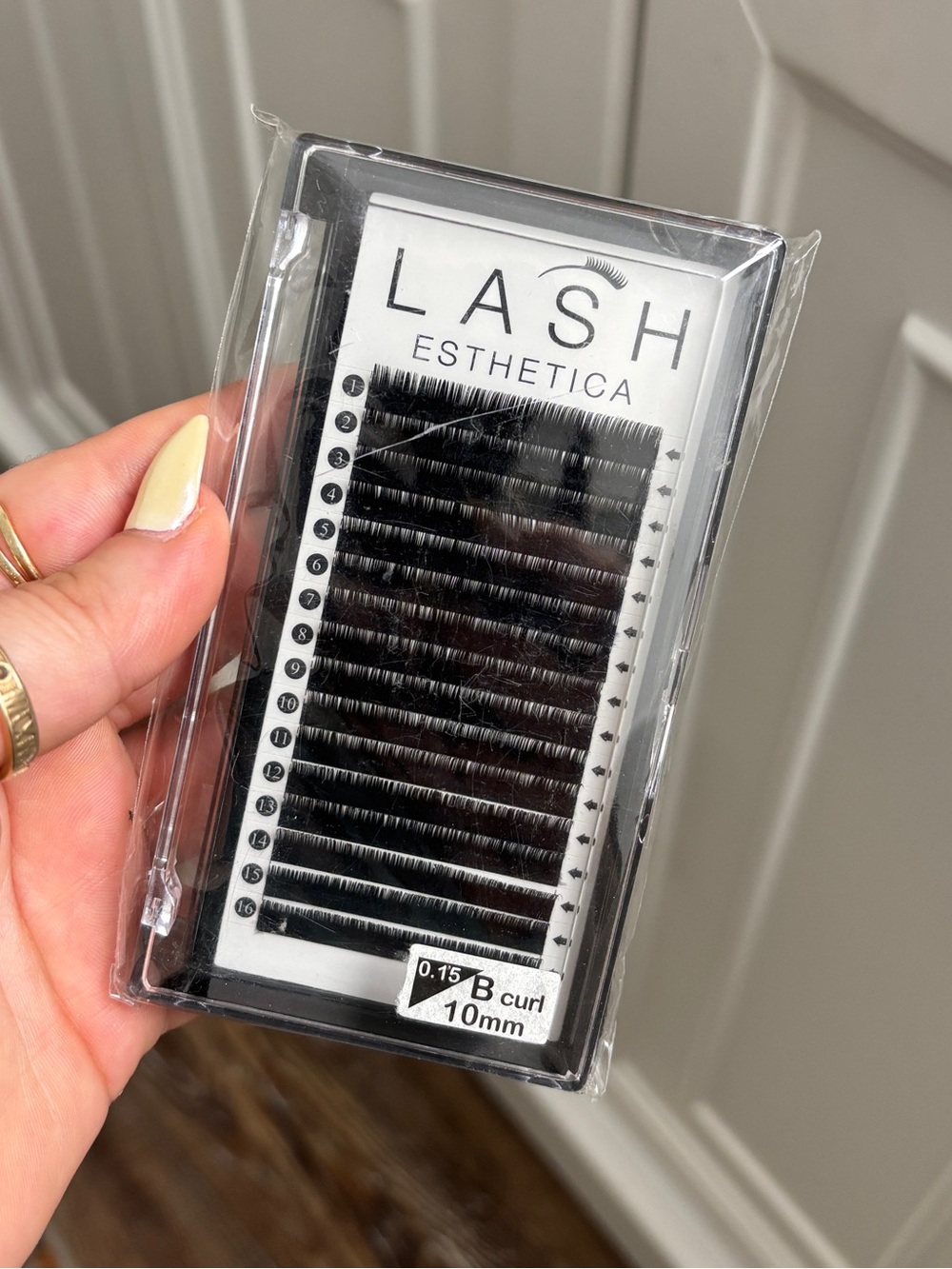 Lash Esthetica Professional Eyelash Extensions .15 B 10mm (NEW, SEALED)